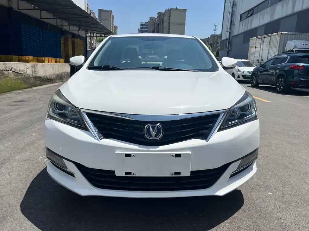 Changan V7 2015 — фото 2