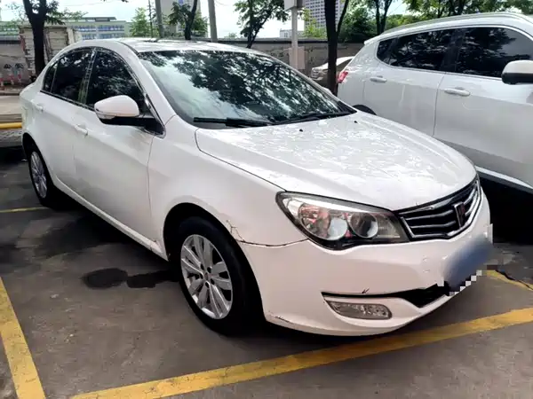 Roewe 350 2014