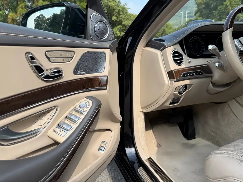 Mercedes-Benz S-Class 2017 — фото 16