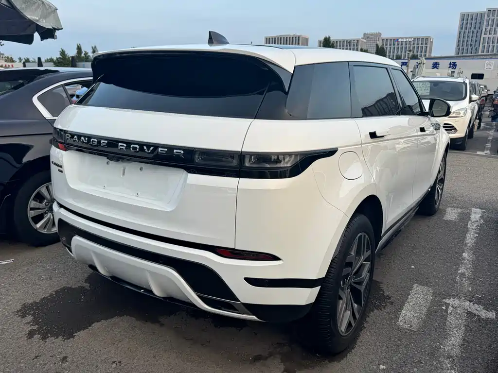 Land Rover Range Rover Evoque 2022 — фото 14