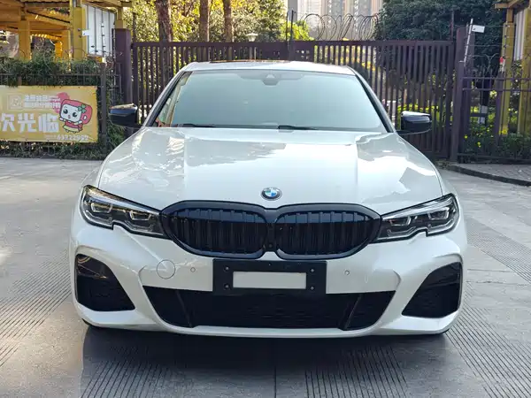 BMW 3 Series 2021