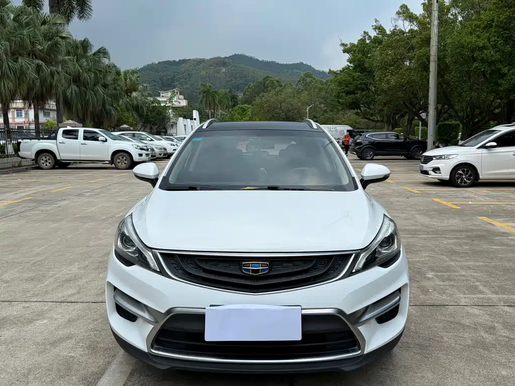 Geely Emgrand GS 2017 — фото 2