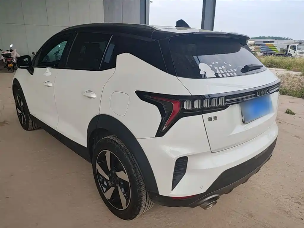 Lynk & Co 06 2021 — фото 5