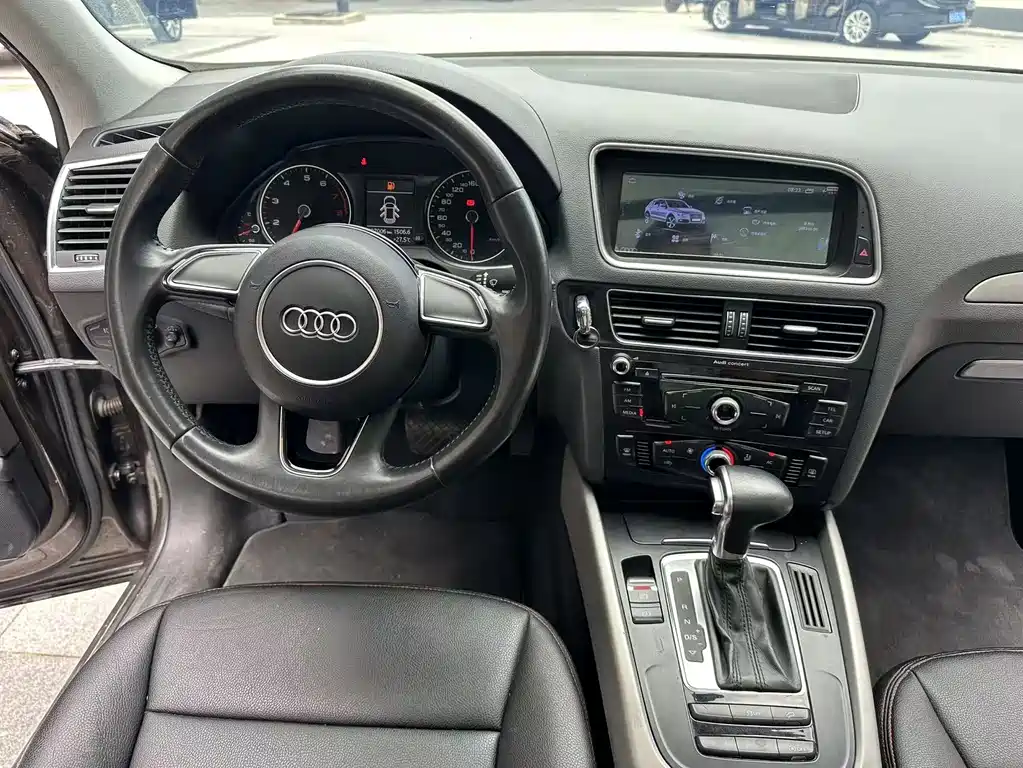 Audi Q5 2014 — фото 11