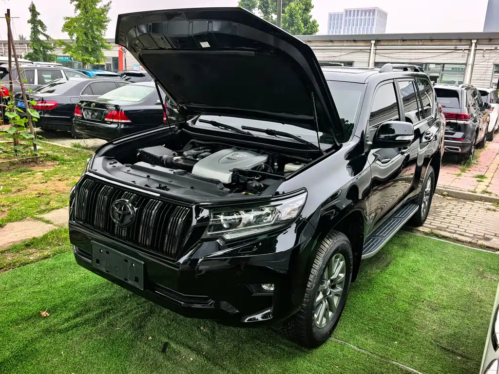 Toyota Prado 2019 — фото 3