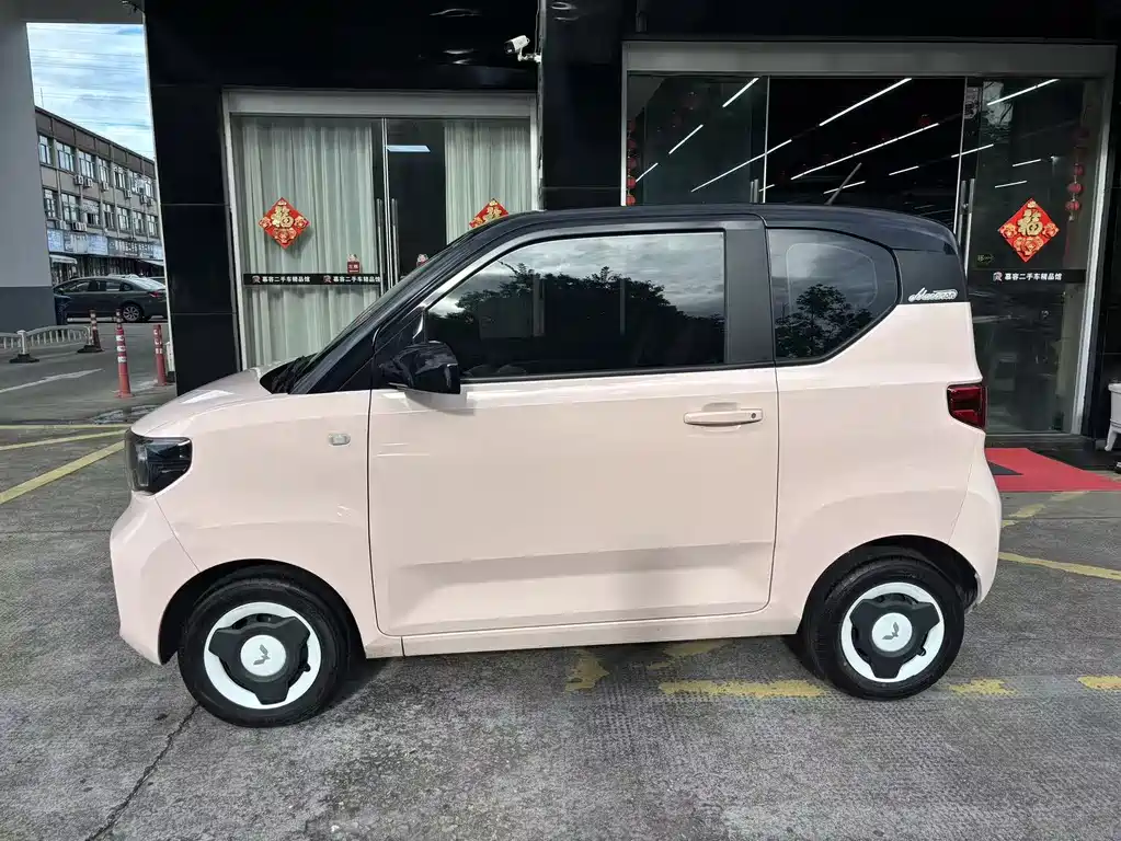 Wuling MINIEV 2022