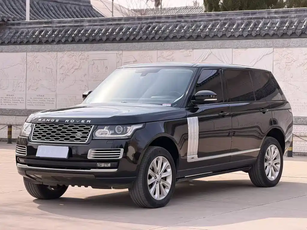 Land Rover Range Rover 2017 — фото 1