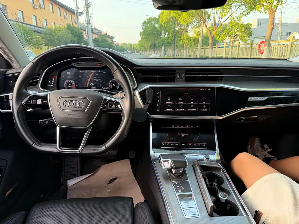 Audi A7 2019 — фото 9
