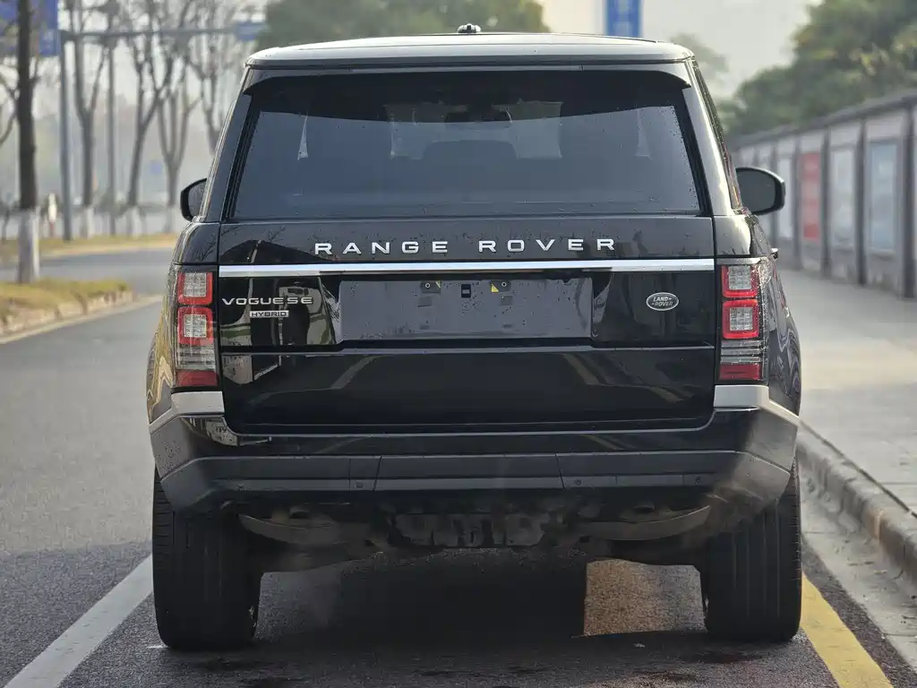 Land Rover Range Rover 2017 — фото 16