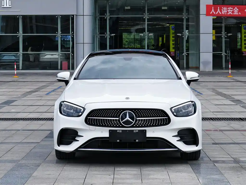 Mercedes-Benz E-Class 2023