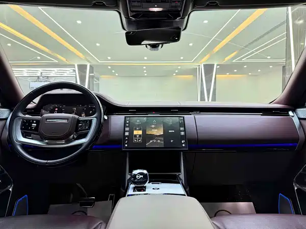 Land Rover Range Rover 2025