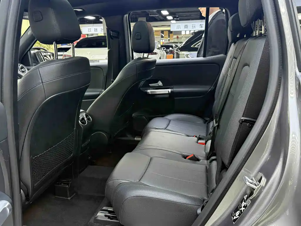 Mercedes-Benz GLB 2020 — фото 14