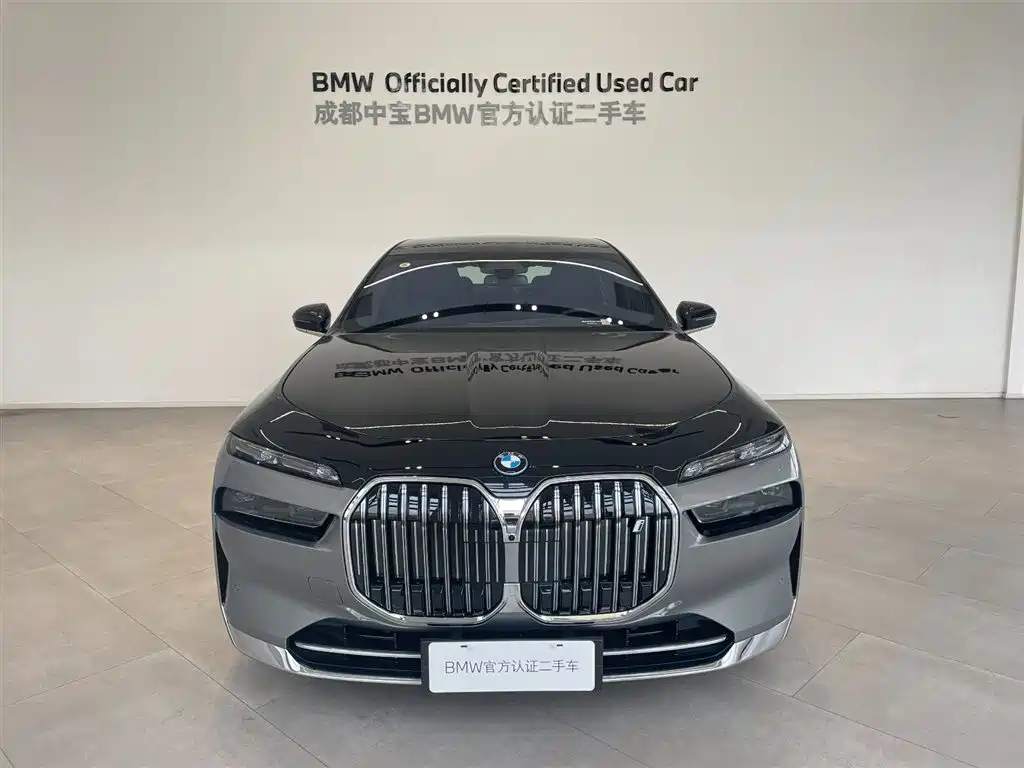 BMW i7 2024 — фото 4