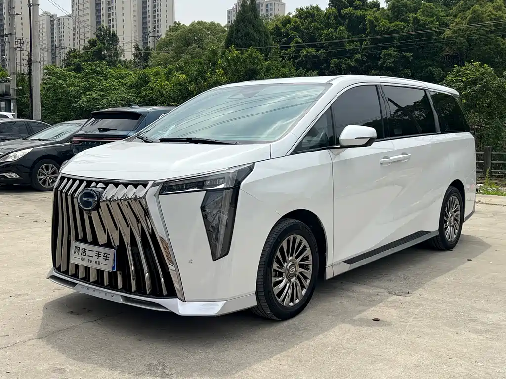 GAC Motor Trumpchi M8 2023 — фото 1