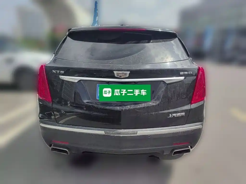 Cadillac XT5 2019 — фото 10