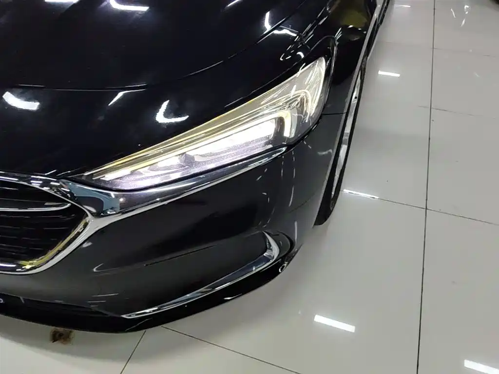 Buick LaCrosse 2021 — фото 24