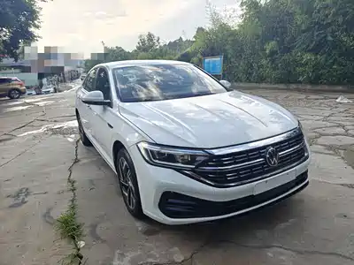 Volkswagen Sagitar 2023