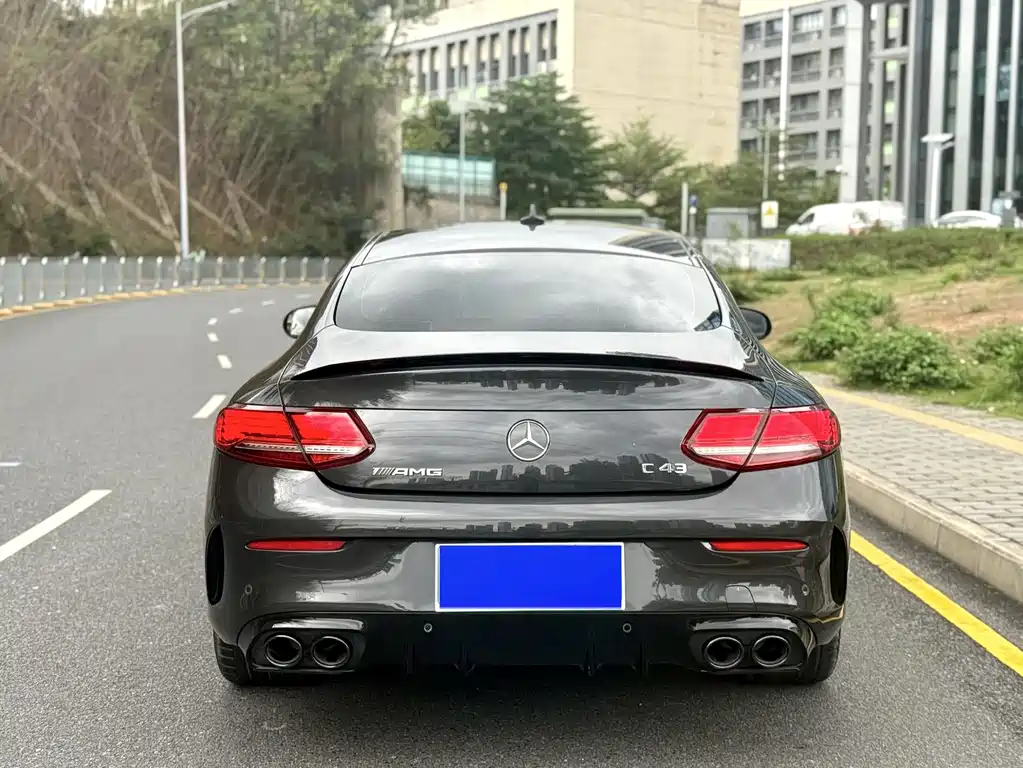 Mercedes-Benz C-Class AMG 2022 — фото 14
