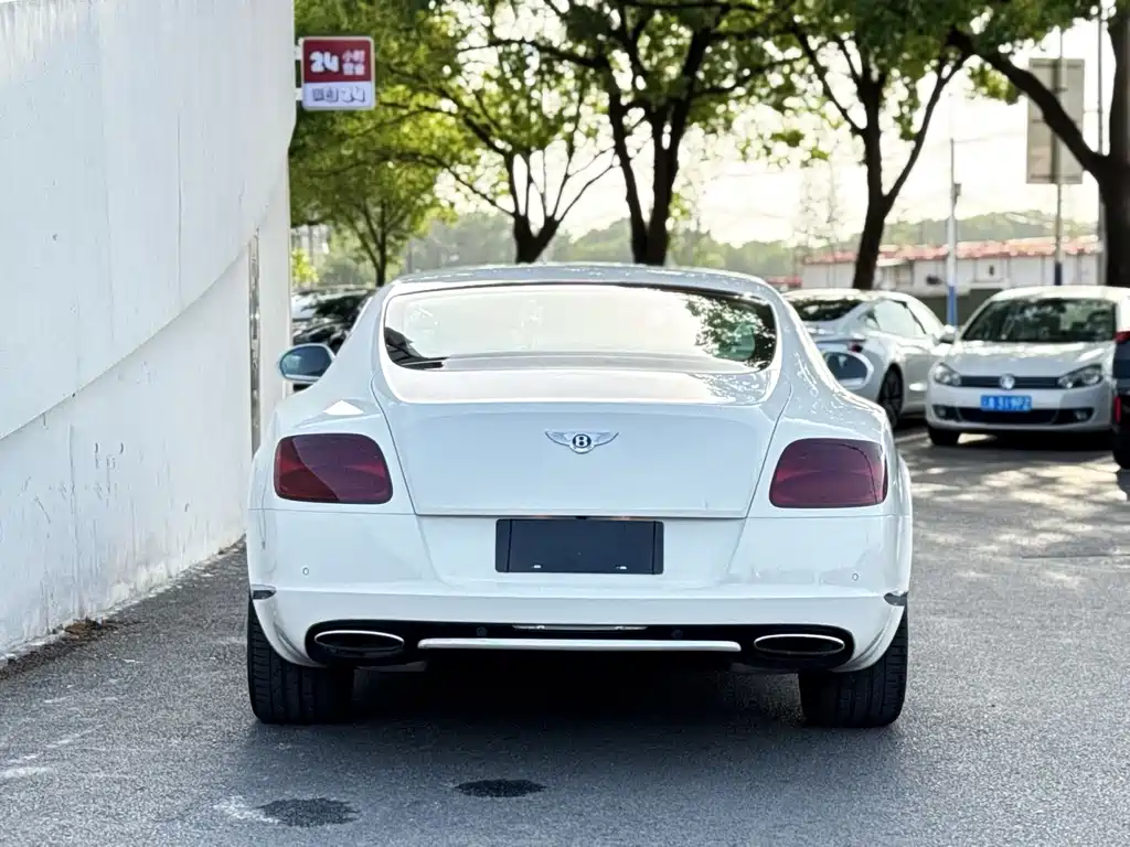 Bentley Continental 2013 — фото 7