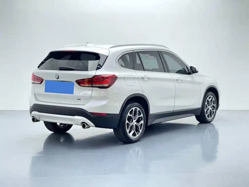 BMW X1 2023 — фото 6