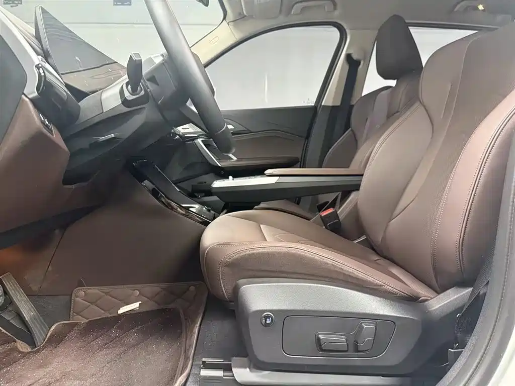 BMW X1 2024 — фото 15