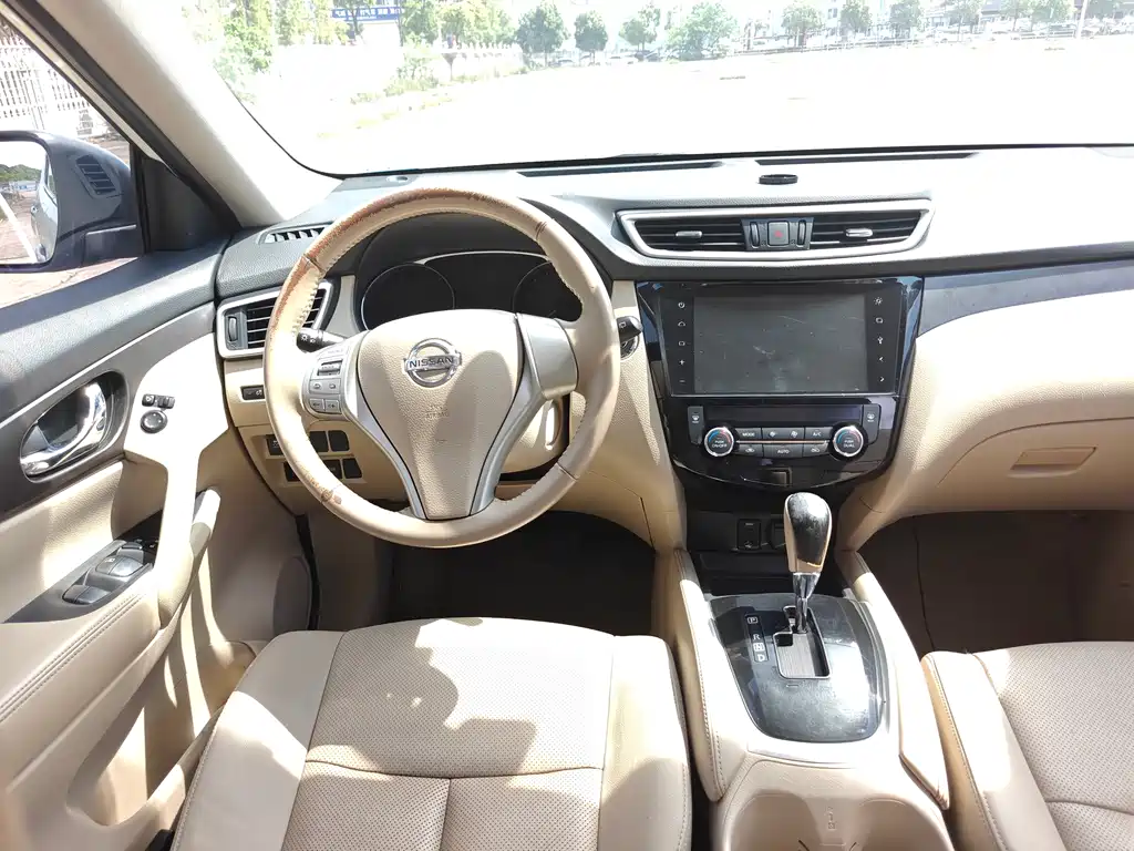 Nissan X-Trail 2015 — фото 14