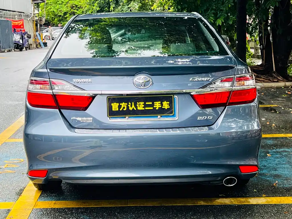 Toyota Camry 2017 — фото 5