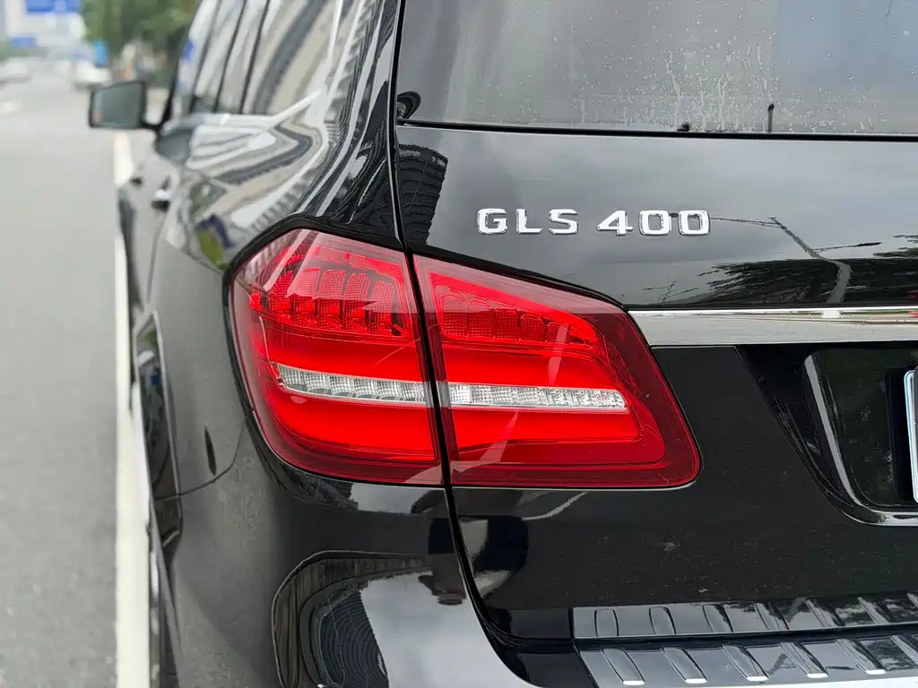 Mercedes-Benz GLS 2016 — фото 11