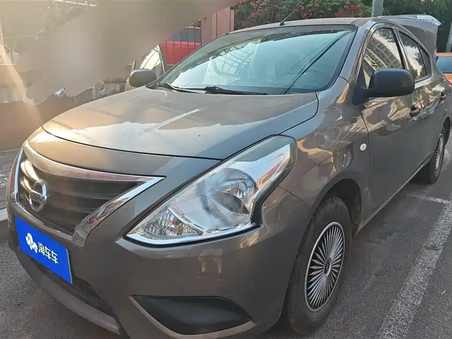 Nissan Sunny 2019