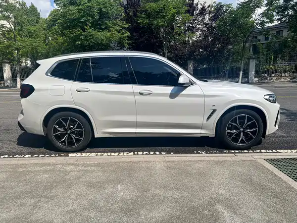 BMW X3 2021