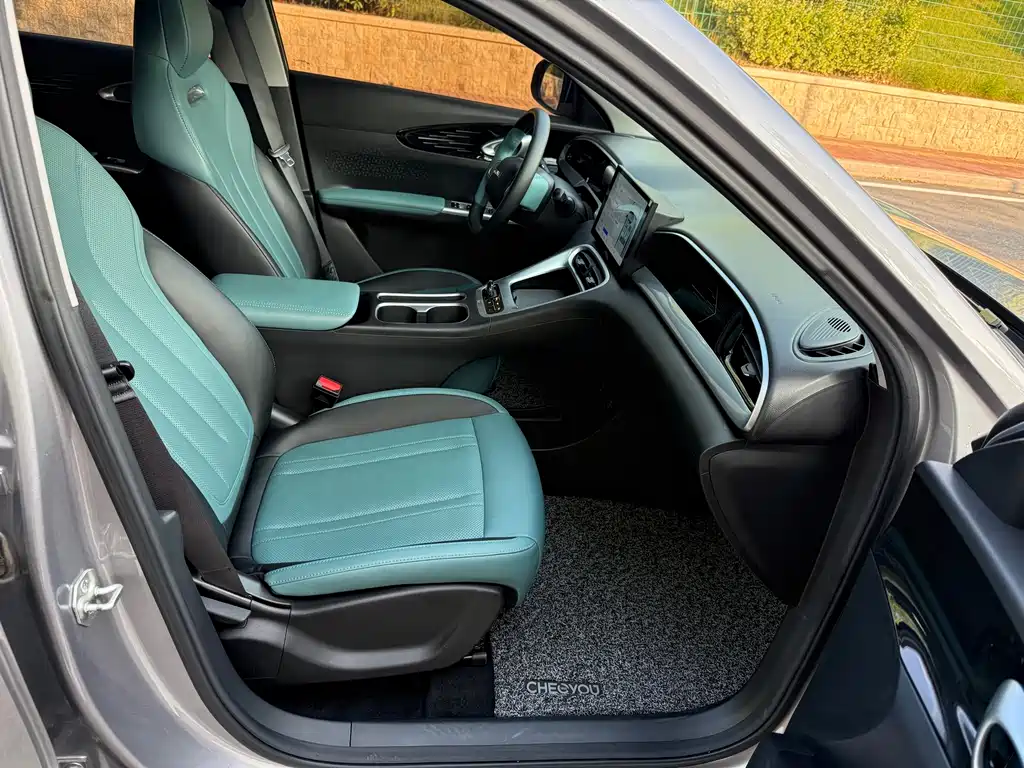 Geely Galaxy Starwish 2024 — фото 12