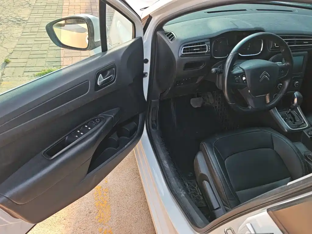 Citroën C4 Sega 2018 — фото 16