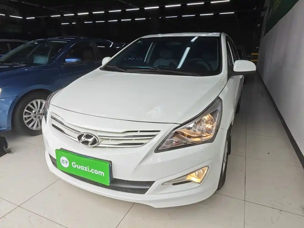 Hyundai Ruiyi 2015