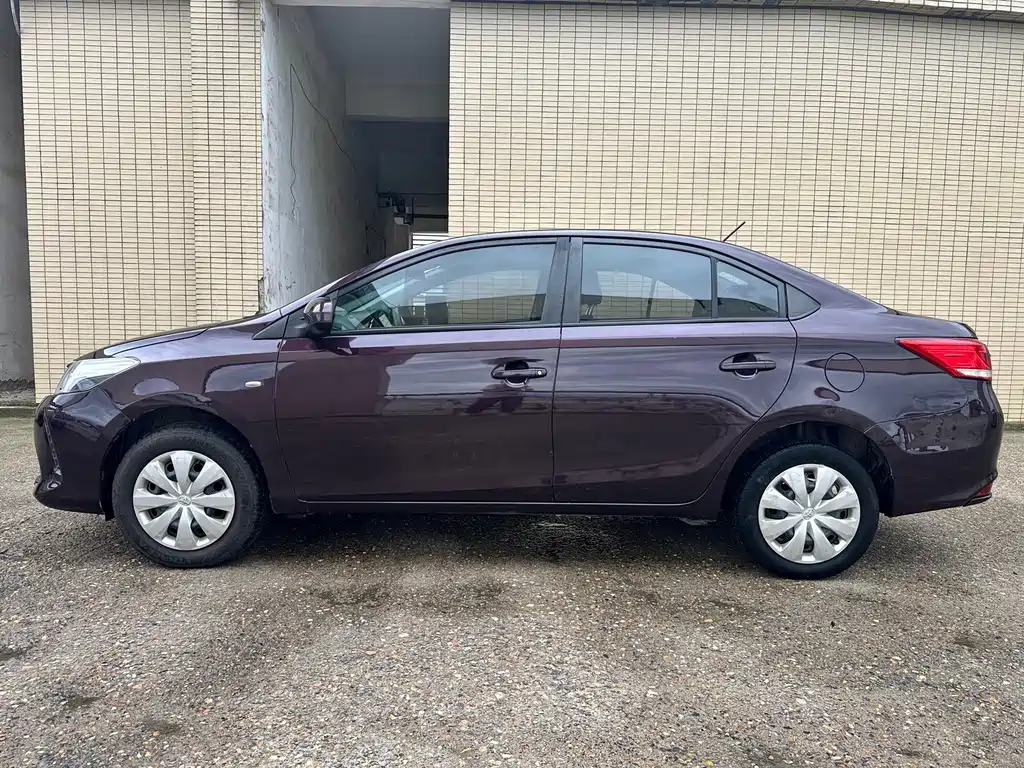 Toyota Vios 2017 — фото 8