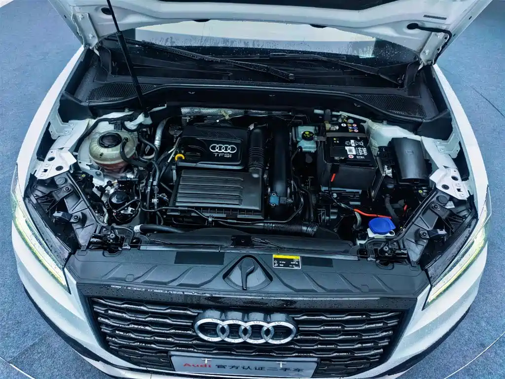 Audi Q2L 2021 — фото 18