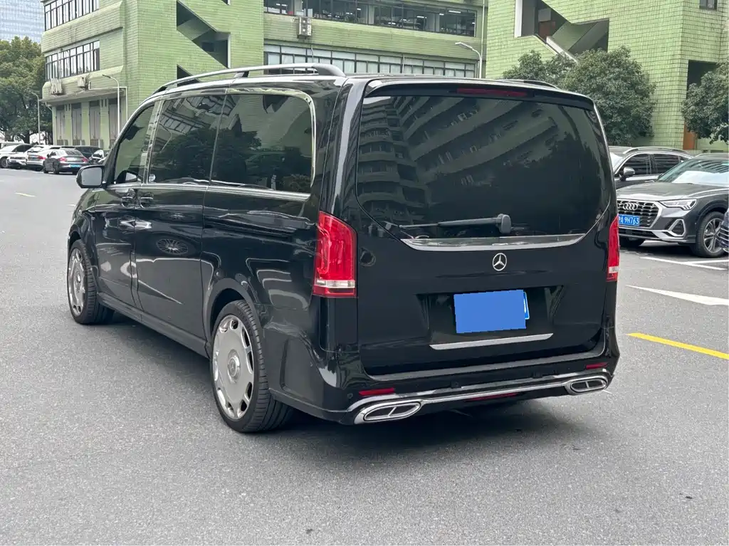 Mercedes-Benz V-Class 2020 — фото 4