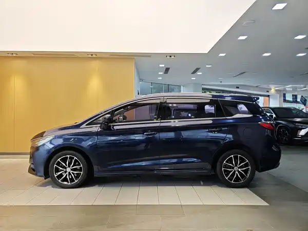 BYD Song MAX 2018