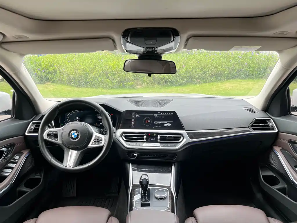 BMW 3 Series 2020 — фото 10