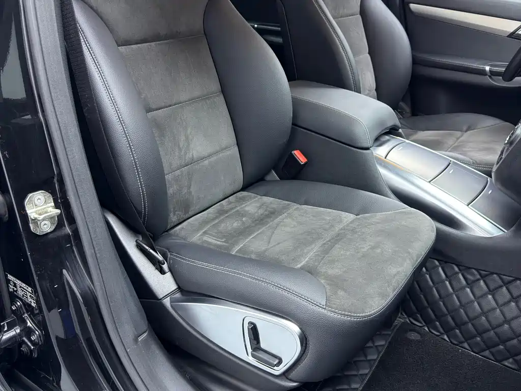 Mercedes-Benz R-Class 2015 — фото 8