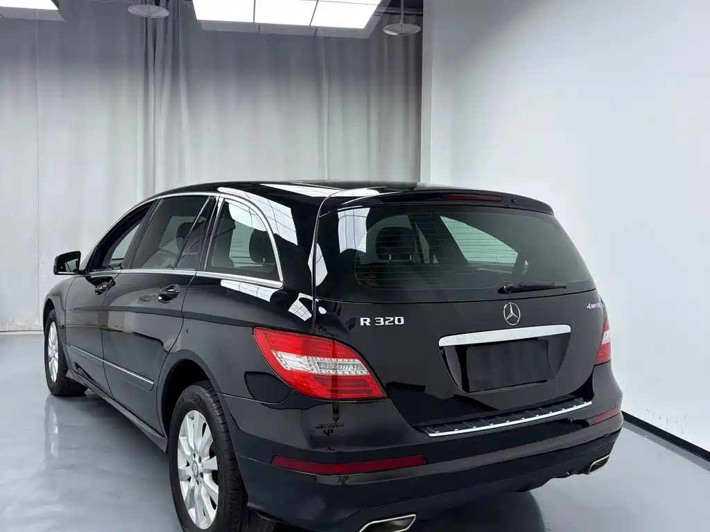 Mercedes-Benz R-Class 2015 — фото 5
