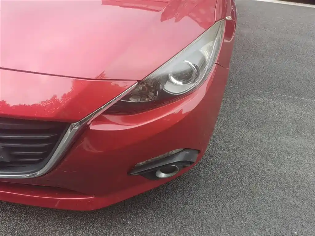 Mazda 3 Axela 2015 — фото 24