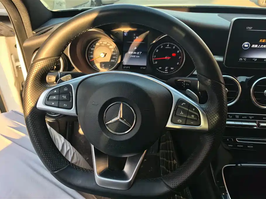 Mercedes-Benz C-Class 2017 — фото 15