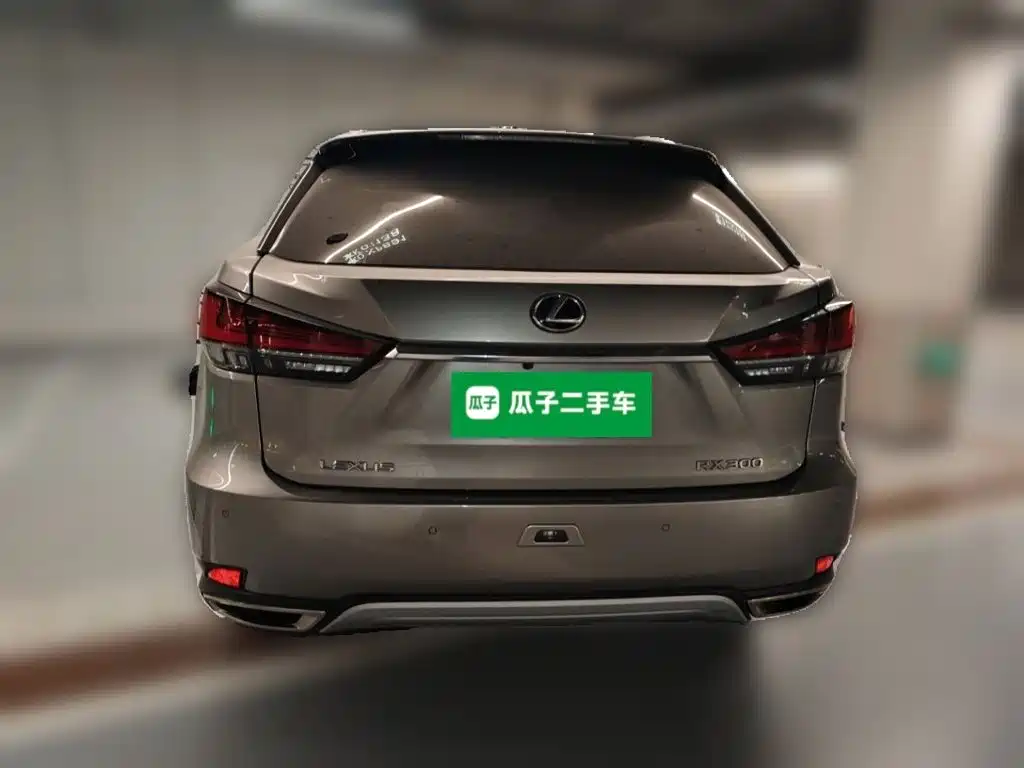 Lexus RX 2019