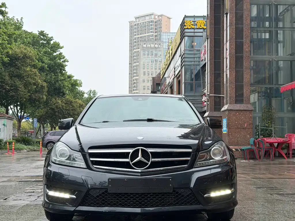 Mercedes-Benz C-Class 2014 — фото 1