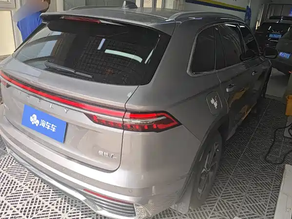 Geely Xingyue L 2024