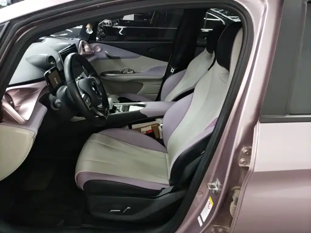 BYD Dolphin 2023 — фото 11
