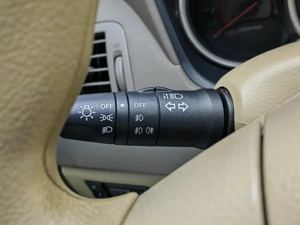 Nissan Sylphy 2014 — фото 21