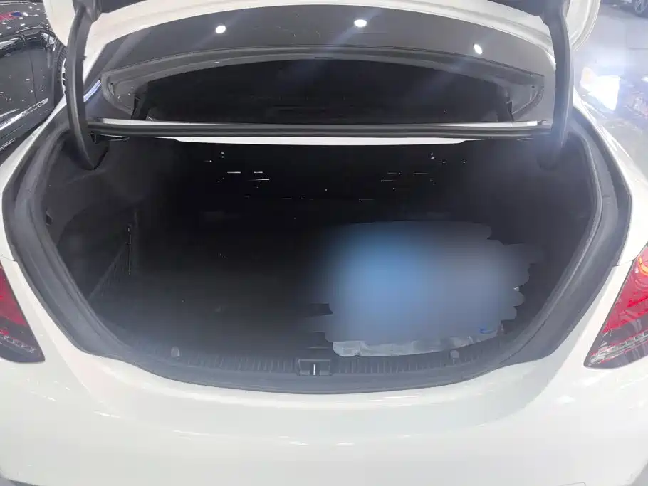 Mercedes-Benz C-Class 2019