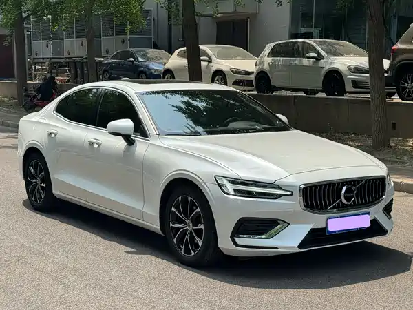 Volvo S60 2020