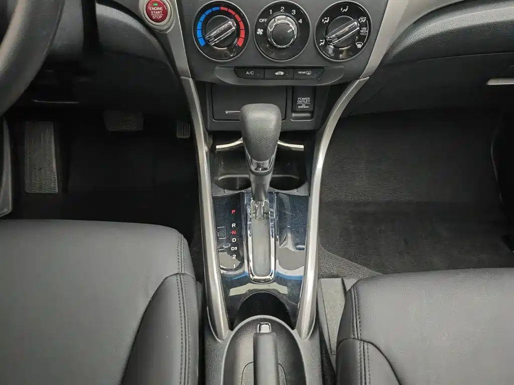 Honda Crider 2015 — фото 13